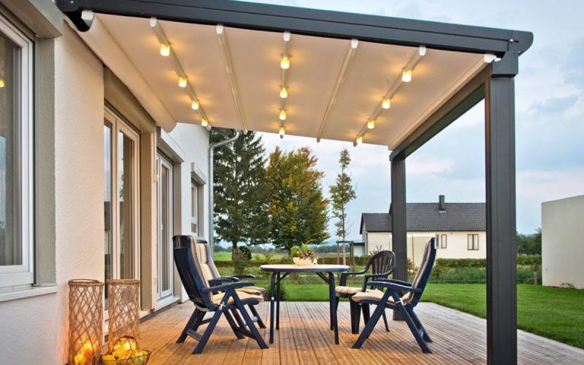 Pergola Schweiz für stilvolle Aussenbereiche